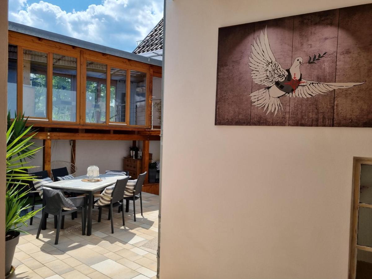Ferienhaus Am Park Klingenmuenster Luaran gambar